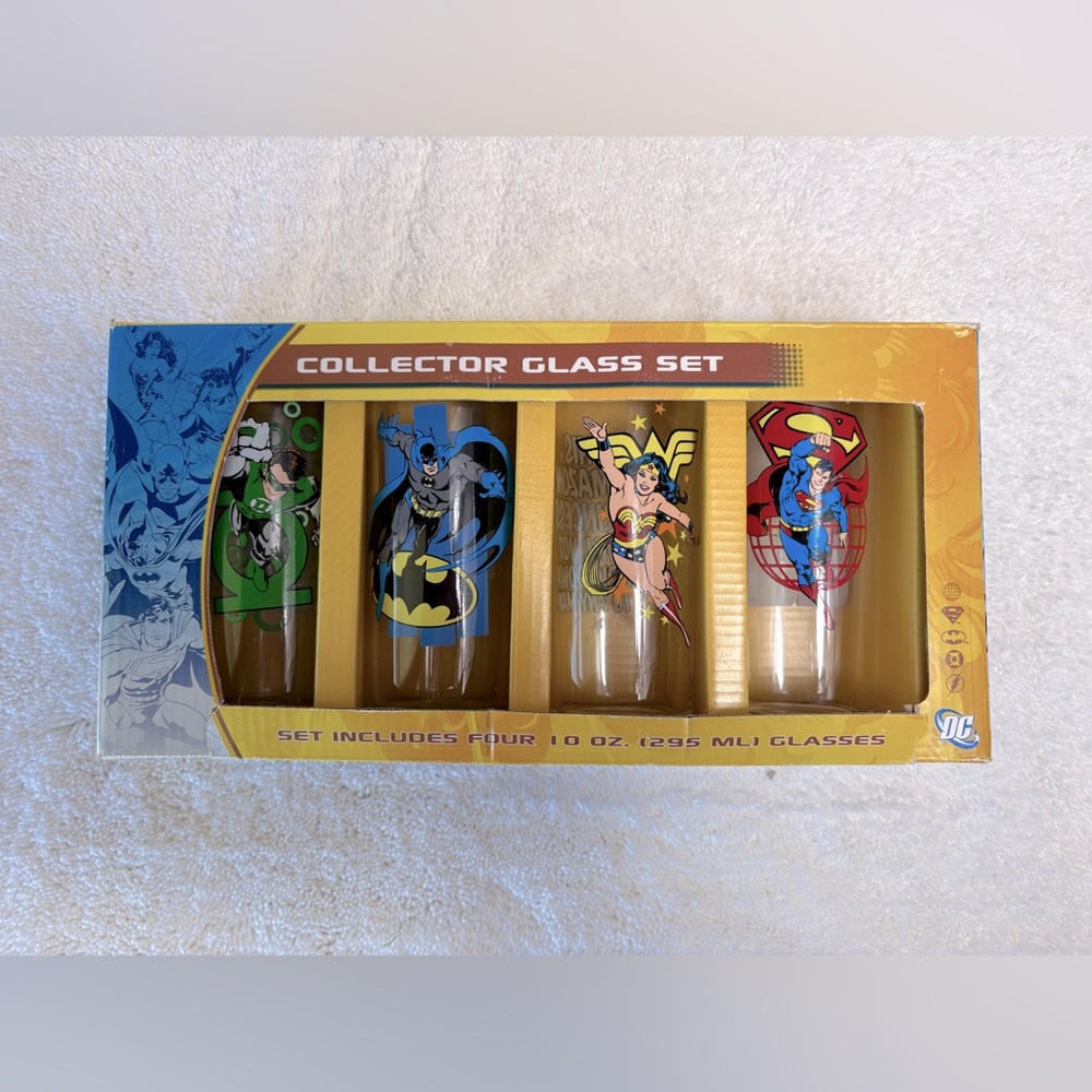 DC Comics NIB Collector Set Featuring A 4-Pack of 10oz. Tumblers-Hand Wash Only